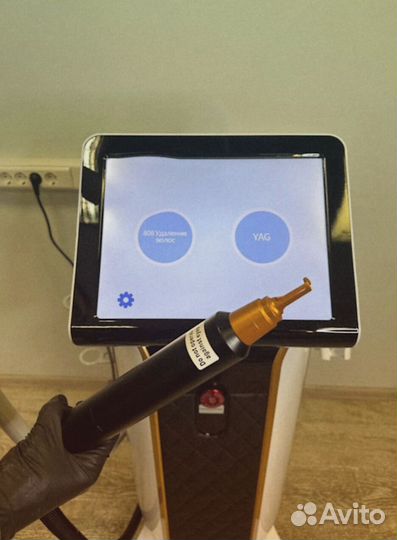 Диодный лазерный аппарат для удаления волос