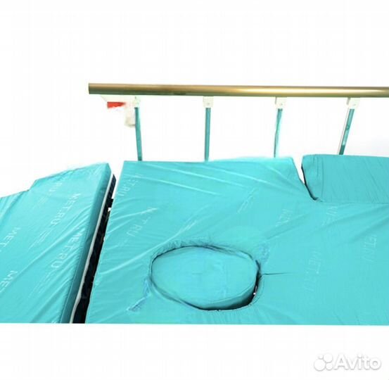 Медицинская кровать