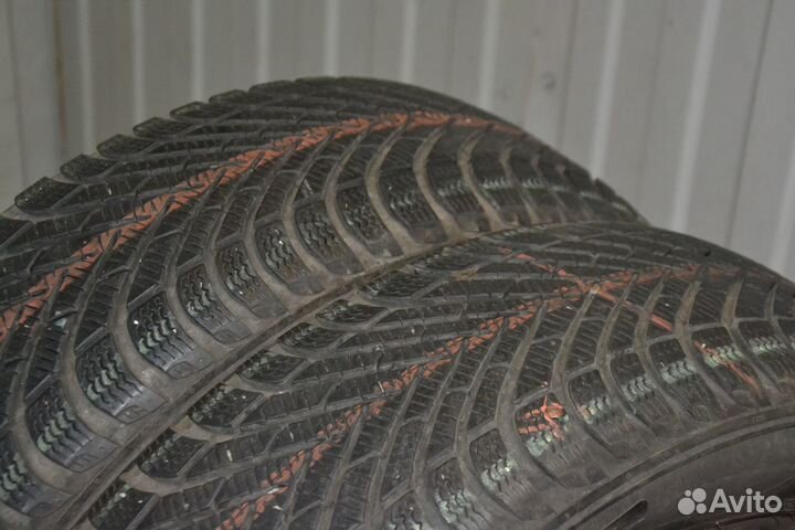 Pirelli Winter Cinturato 215/60 R17 96T