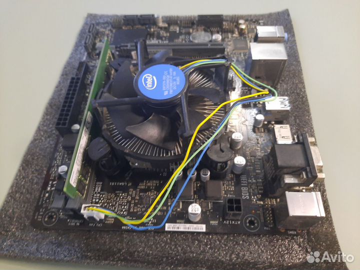 I5 9400f + asus h310 + 8gb + intel box кулер