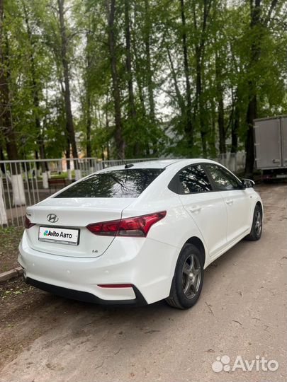 Hyundai Solaris 1.6 AT, 2019, 100 000 км