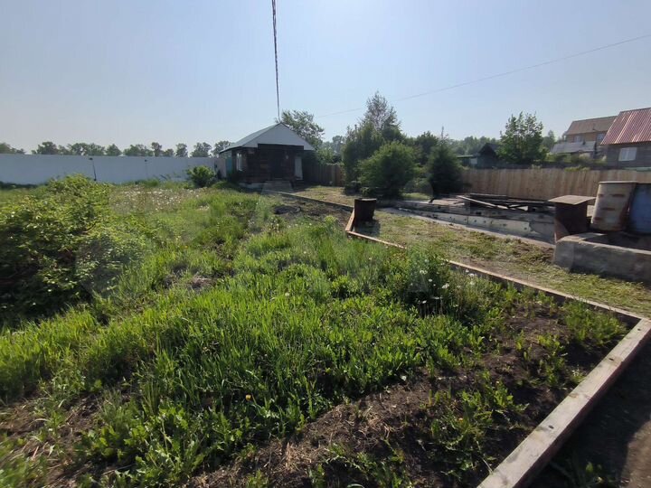 Дача 20 м² на участке 5 сот.