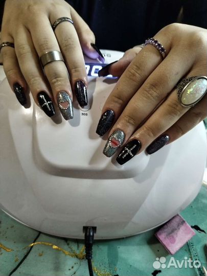 Аппаратный маникюр