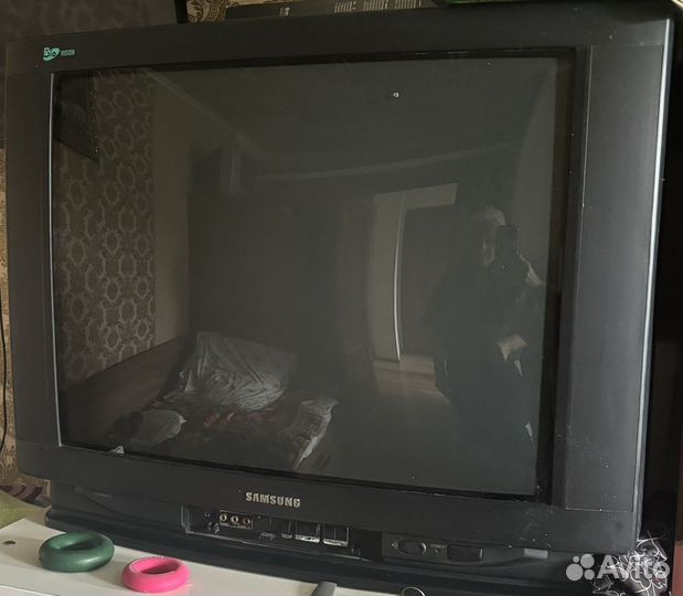 Телевизор samsung