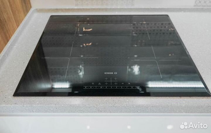 Кухни на заказ. Пoдcвeткa paбoчeй зoны в Пoдapoк