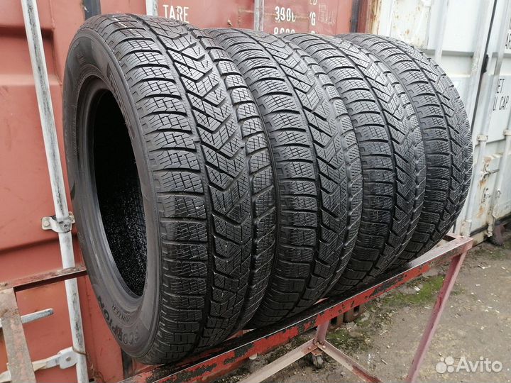 Pirelli Scorpion Winter 215/65 R17