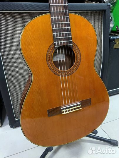 Классическая гитара Yamaha CG142C