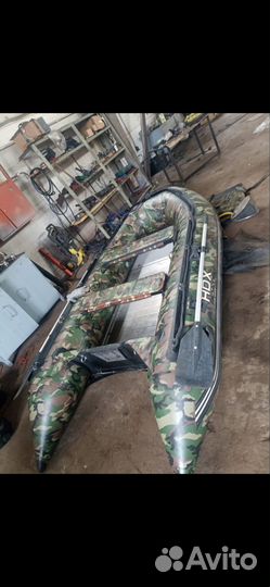 Моторная лодка с мотором 9.8 HDX