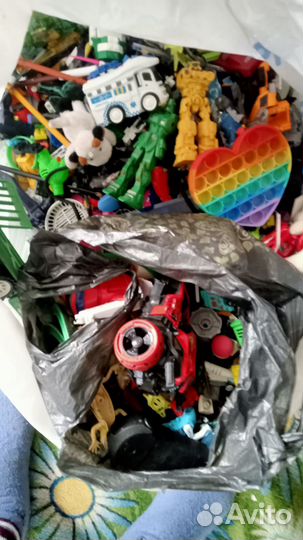 Детские игрушки