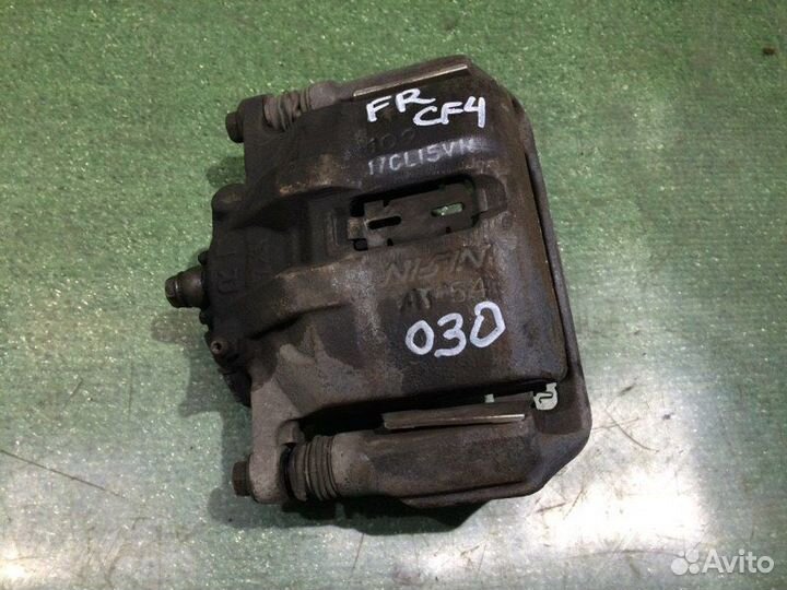 Суппорт тормозной передний правый Honda Accord CF4