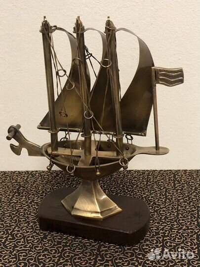 Статуэтка Кораблик-парусник