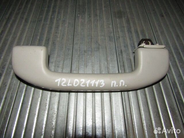 Ручка внутренняя потолочная Juke (F15) 2011