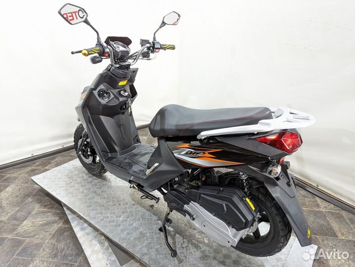 Скутер Wizard (49/150)