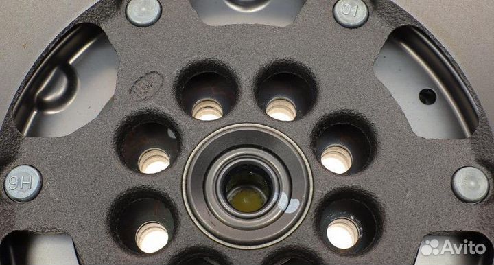 Маховик VW crafter 30-35, 30-50 2.5TDI 06-11 LUK