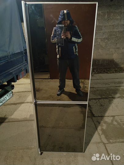 Холодильник неисправный