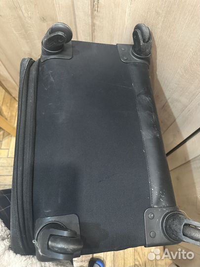 Чемодан на колесах большой xl