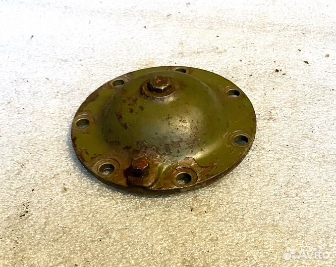 Крышка ступицы катка Гтт / 21.32.025