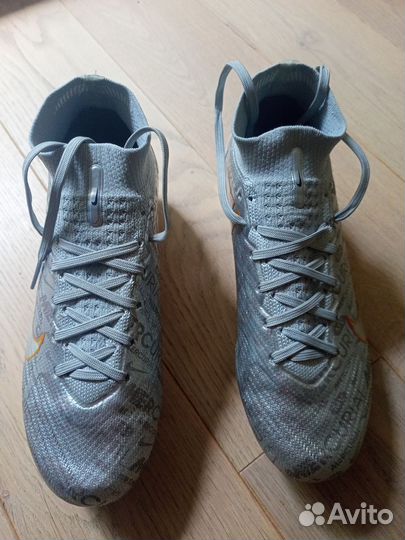 Футбольные бутсы nike air zoom mercurial
