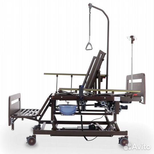 Медицинская кровать функциональная
