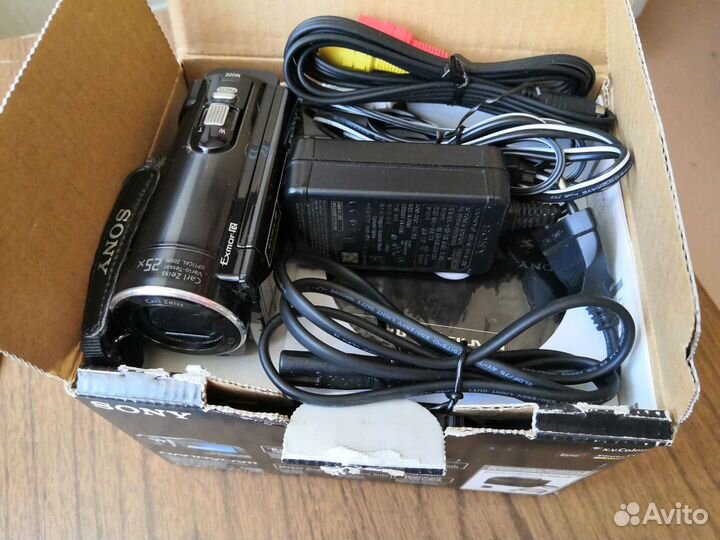 Видеокамера sony handycam