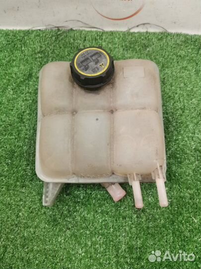 Бачок расширительный Ford Focus 2 хетчбек 3 двери