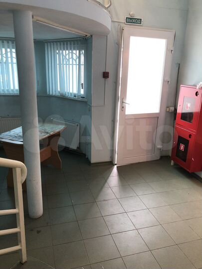 Торговая площадь, 64 м², 72 м2