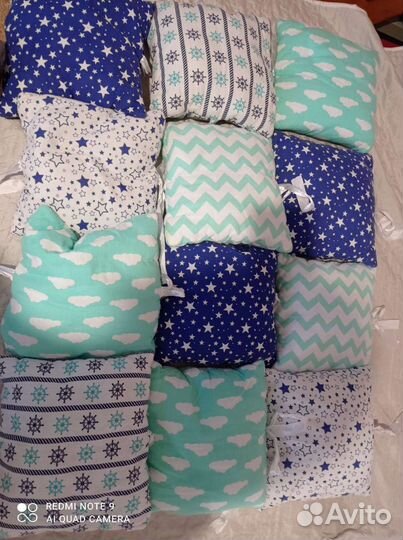 Мягкие бортики в детскую кроватку