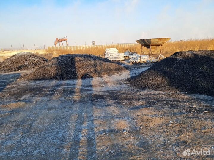 Уголь в мешках