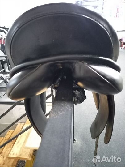 Седло выездковое Jorge Canaves