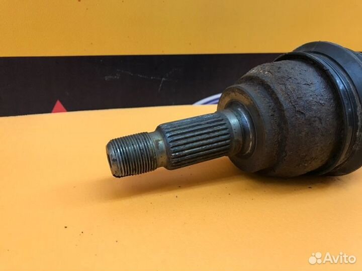 Привод задний правый Land Rover Freelander 2 L359