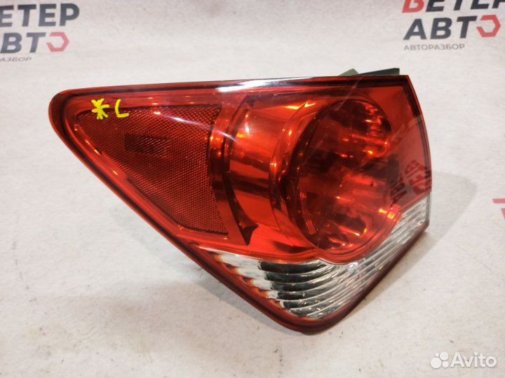 Задний левый фонарь Chevrolet Cruze Седан