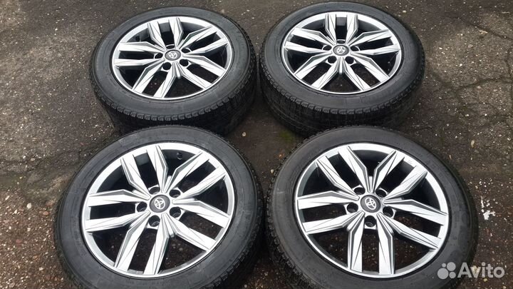 Toyota Camry R-17 шины Michelin липучки