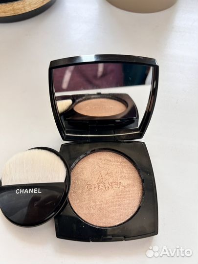 Пудра -хайлайтер Chanel