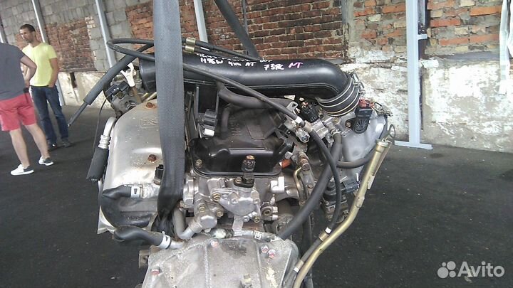 Двигатель в сборе двс mitsubishi pajero IO H76W 4G