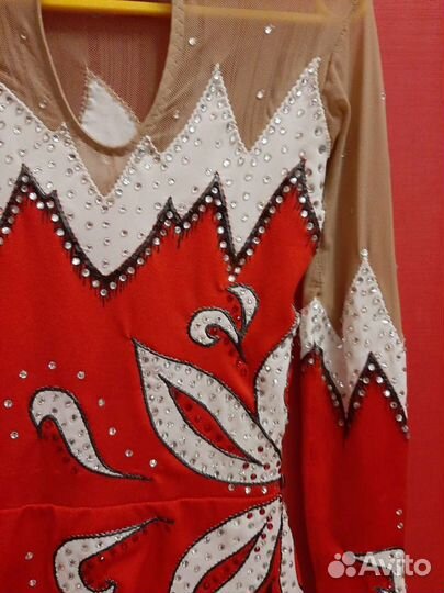 Костюм для художественной гимнастики