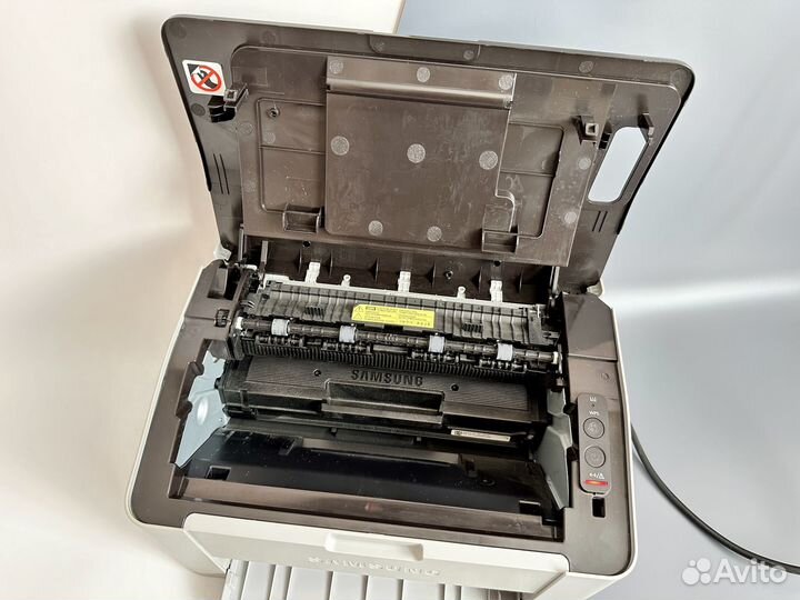 Принтер лазерный Samsung Xpress M2020W