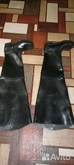 Продам болотники