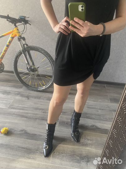 Ботинки питон Ras, 38 р