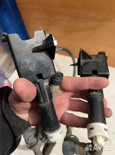 Форсунки омывателя фар Lexus IS250 (05-12)