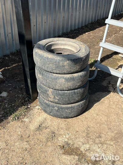Bridgestone B371 175/70 R13