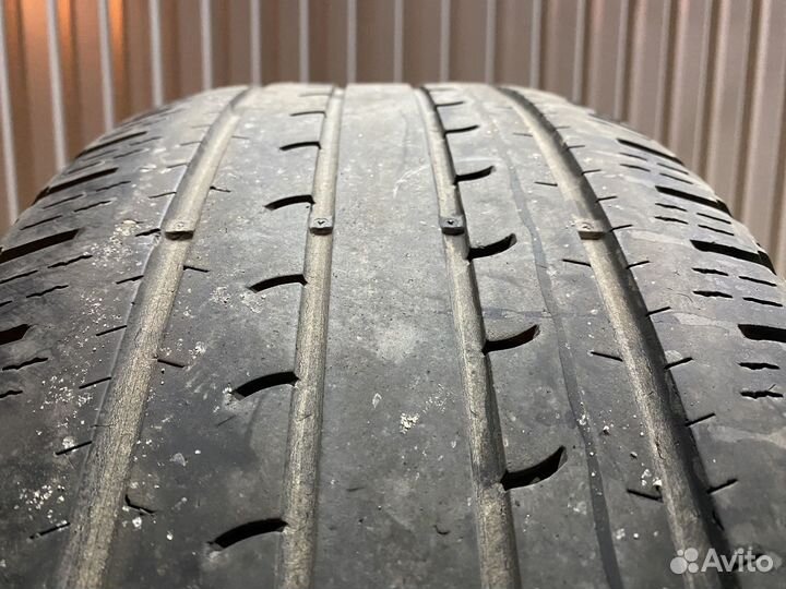 Goodyear EfficientGrip 265/65 R17 112H