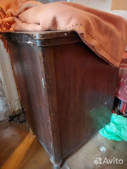 Швейная машинка zinger