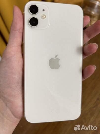 iPhone 11 128