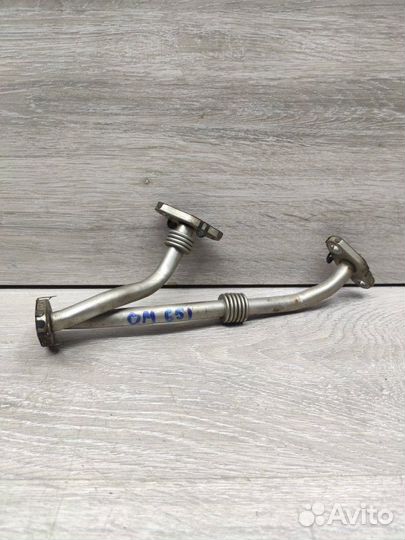 Трубка подачи масла в турбину Mercedes E-Class