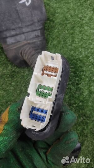 Проводка двери передней правой Ford Fiesta (CB1)