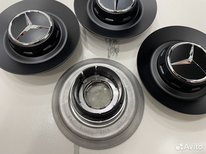 Колпак Mercedes maybach AMG черны A2224002800 c251