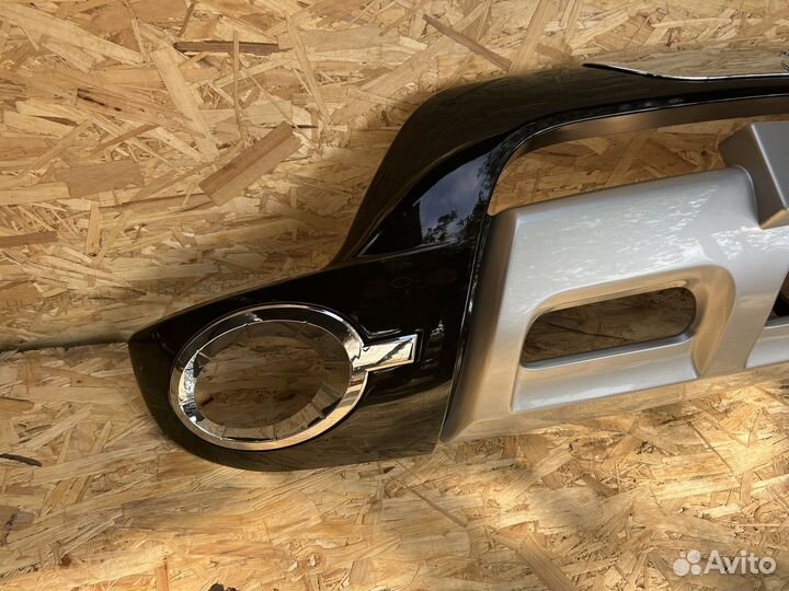 Накладка переднего бампера Hyundai Santa Fe