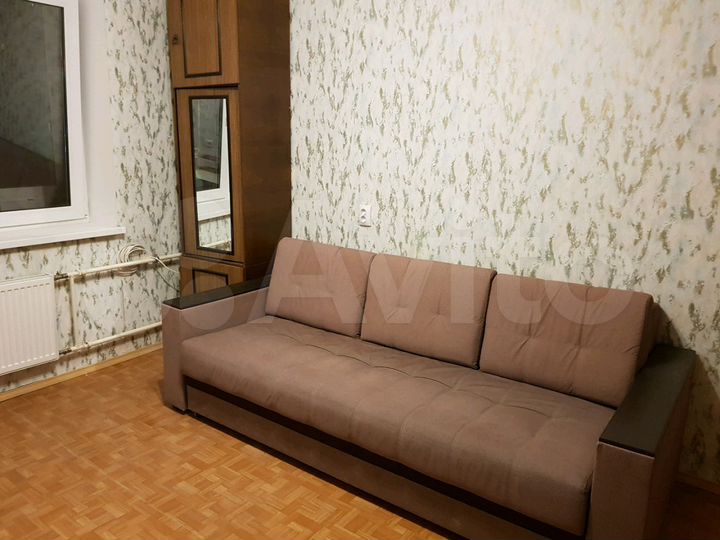 Комната 15 м² в 4-к., 2/10 эт.