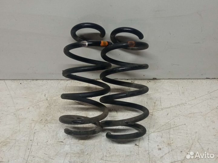 Пружина задняя LADA Largus Cross