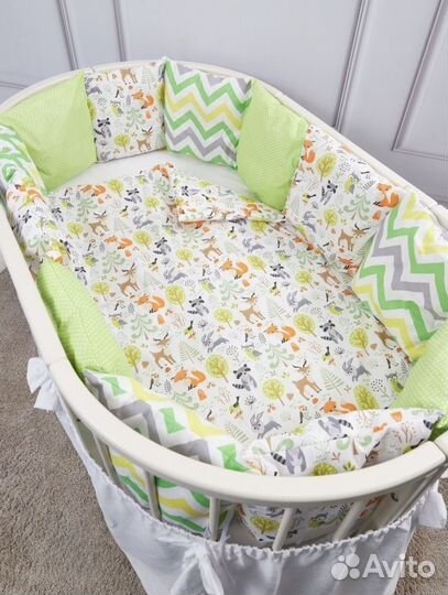 Бортики в кроватку +одеяло в подарок